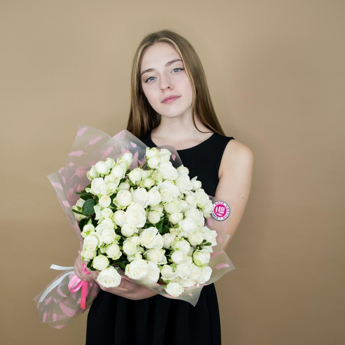 Розы кустовые белые articul: 552vggd