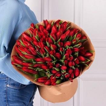 Красные тюльпаны 101 шт Артикул: 19987